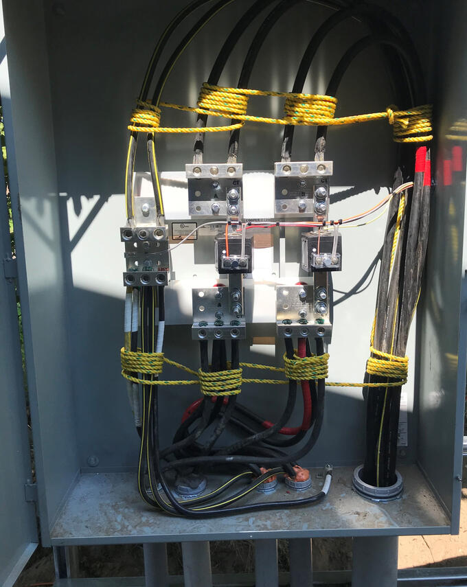 600amp CT with "lacing"